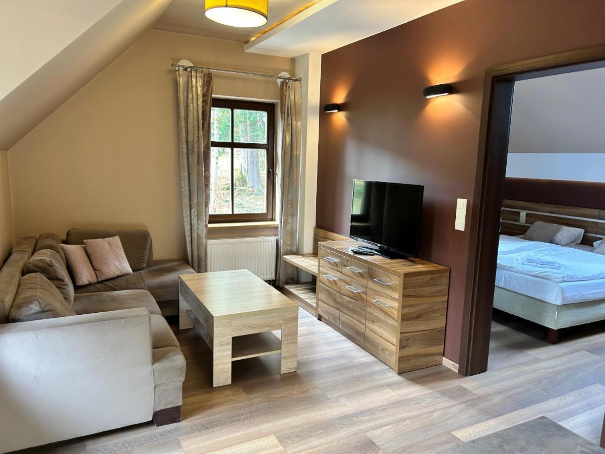 Apartamenty Silva シクラルスカ・ポレンバ エクステリア 写真